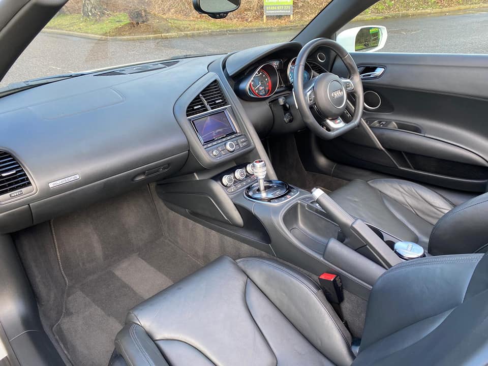 SOLD – AUDI R8