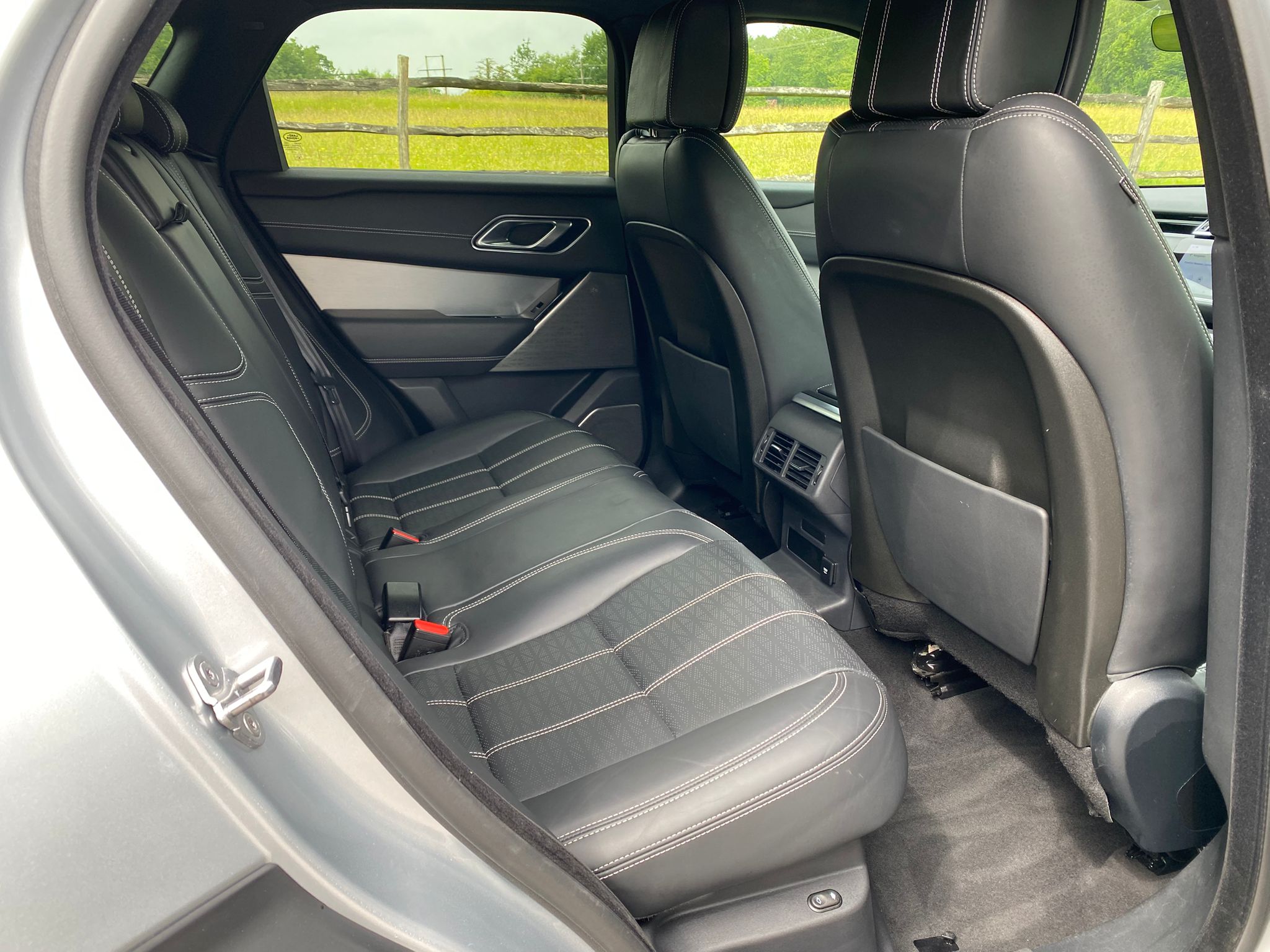 SOLD – RANGE ROVER VELAR.