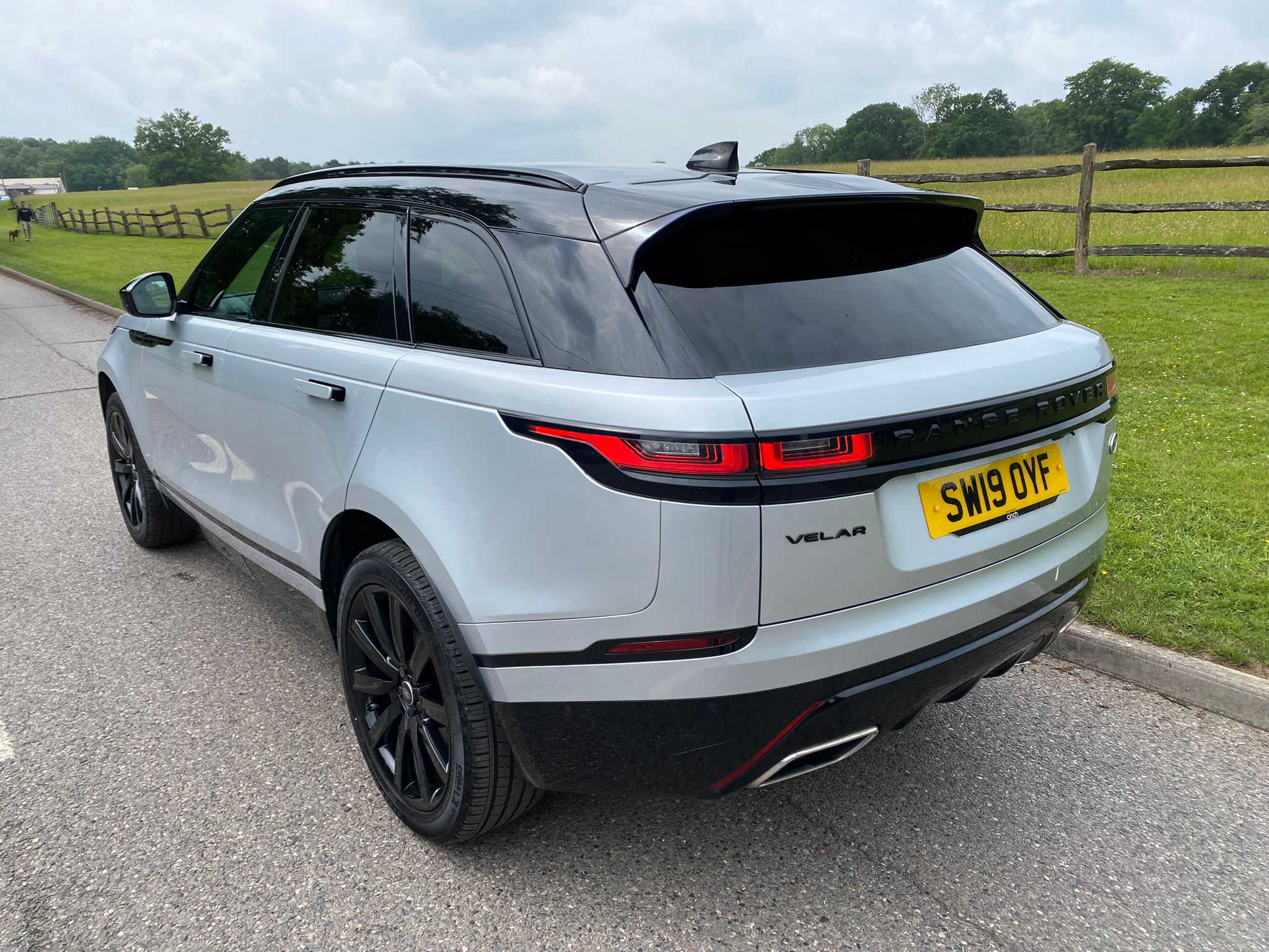 SOLD – RANGE ROVER VELAR.