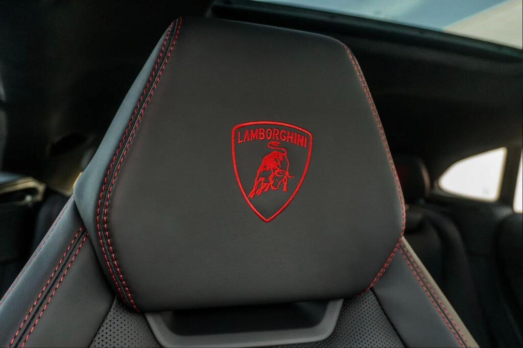2026 Lamborghini Urus 4.0 V8 BiTurbo 25.9kWh SE Auto 4WD Euro 6 5dr