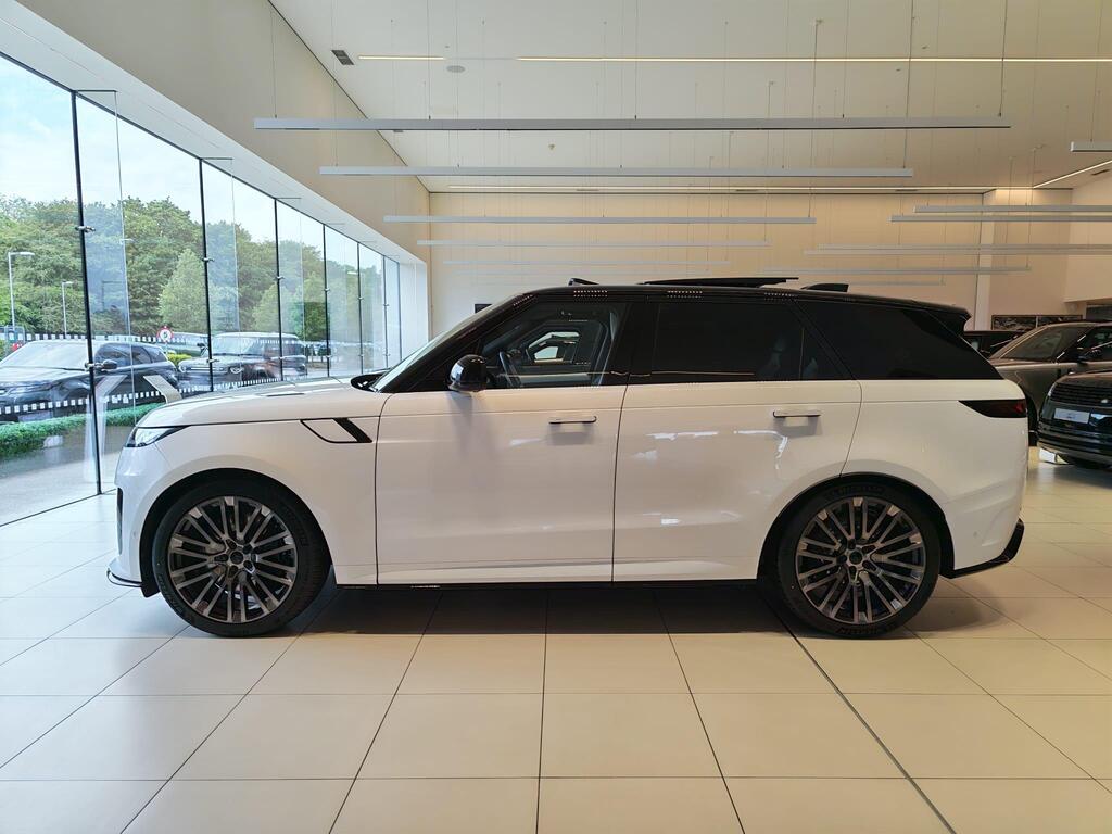 2026 Land Rover Range Rover Sport 4.4 P635 V8 MHEV SV Auto 4WD Euro 6 (s/s) 5dr