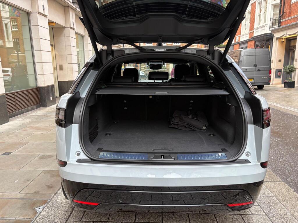 2026 Land Rover Range Rover Velar 2.0 P400e 19.2kWh Dynamic SE Auto 4WD Euro 6 (s/s) 5dr