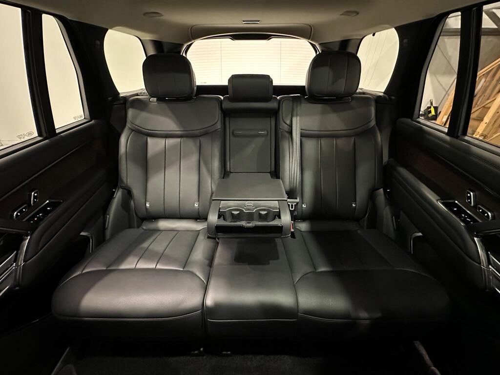 2025 Land Rover Range Rover 3.0 D350 MHEV HSE Auto 4WD Euro 6 (s/s) 5dr (LWB, 7Seat)