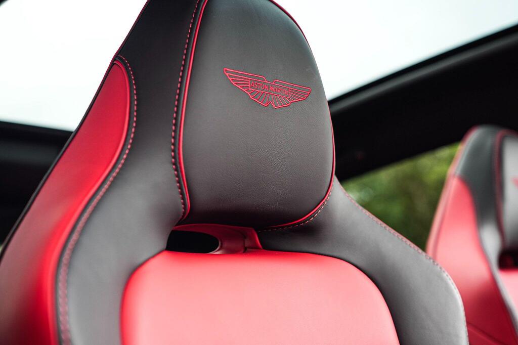 2025 Aston Martin DBX 4.0 V8 707 Auto 4WD Euro 6 (s/s) 5dr