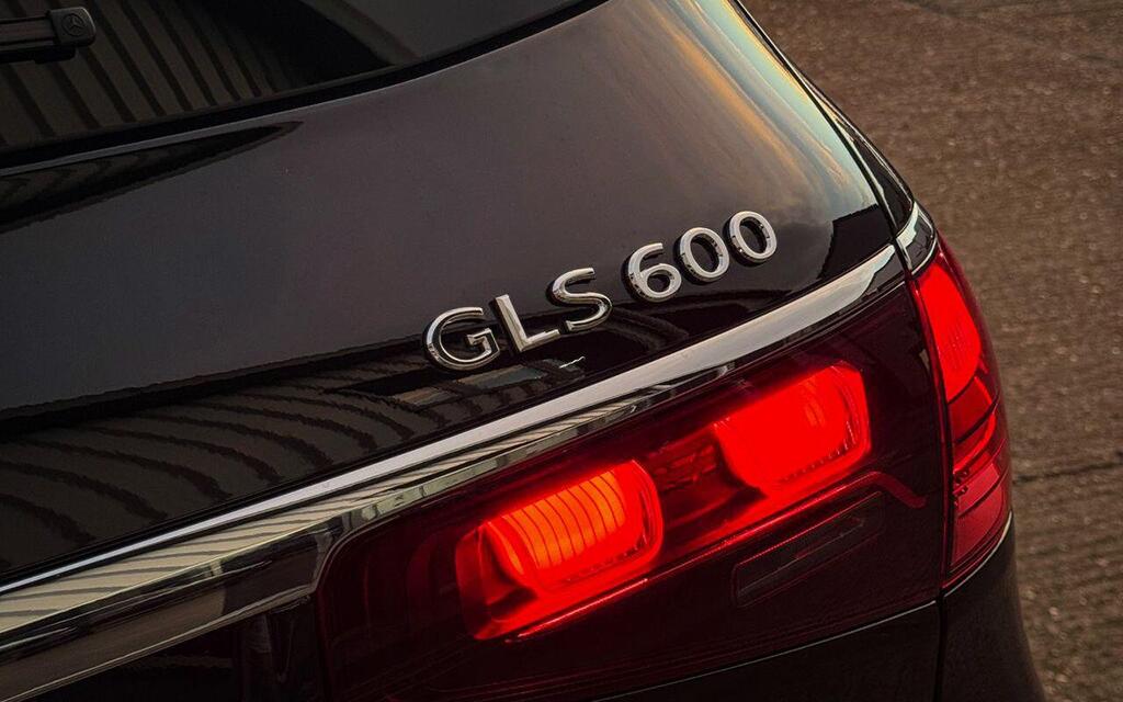 2026 Mercedes-Benz Maybach GLS 4.0 GLS600h V8 MHEV First Class G-Tronic 4MATIC Euro 6 (s/s) 5dr