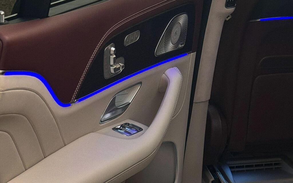 2026 Mercedes-Benz Maybach GLS 4.0 GLS600h V8 MHEV First Class G-Tronic 4MATIC Euro 6 (s/s) 5dr