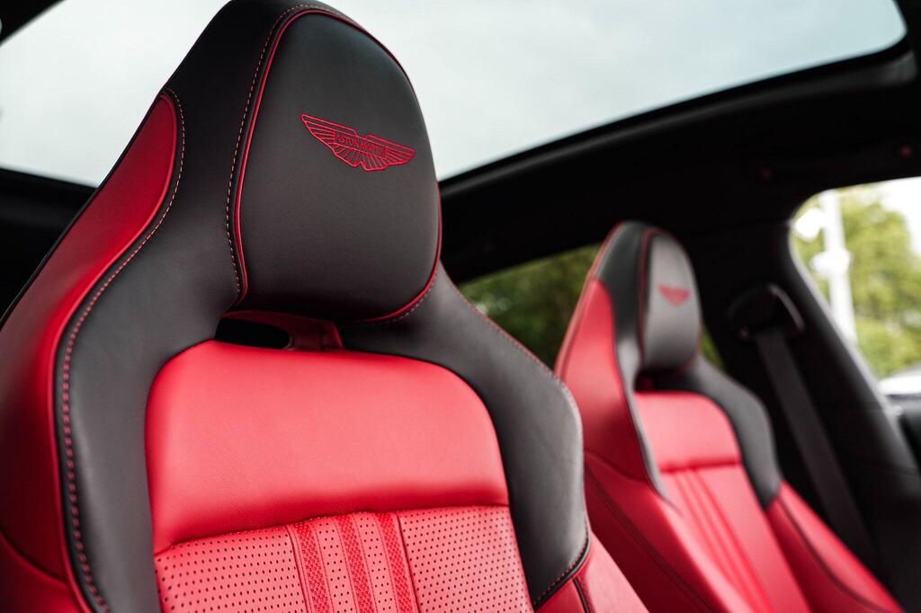 2025 Aston Martin DBX 4.0 V8 707 Auto 4WD Euro 6 (s/s) 5dr